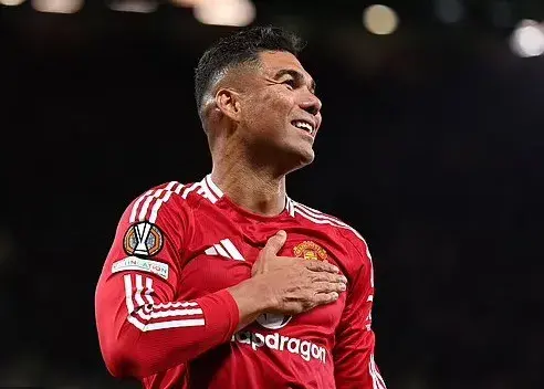 021hajdn8 چی تو وب