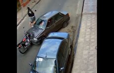 سالم ماندن معجزهآسای موتورسوار پس از تصادف شدید با پراید (فیلم) 1 2202164 720 چی تو وب