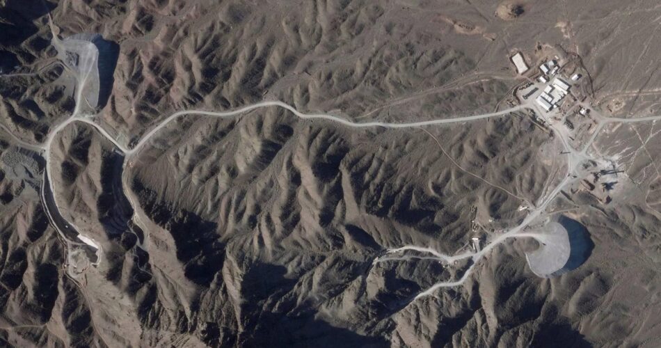 2203452 996 چی تو وب