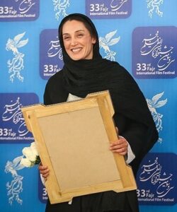 Hedieh Tehrani چی تو وب